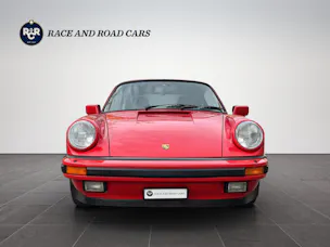 Porsche 911 Carrera