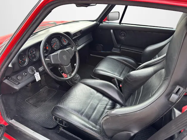 Porsche 911 Carrera