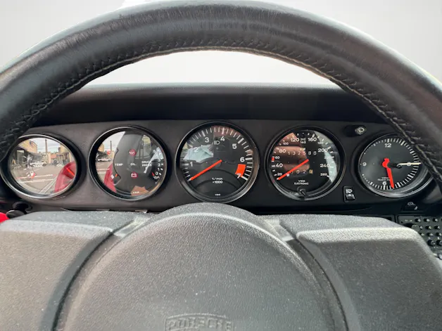 Porsche 911 Carrera