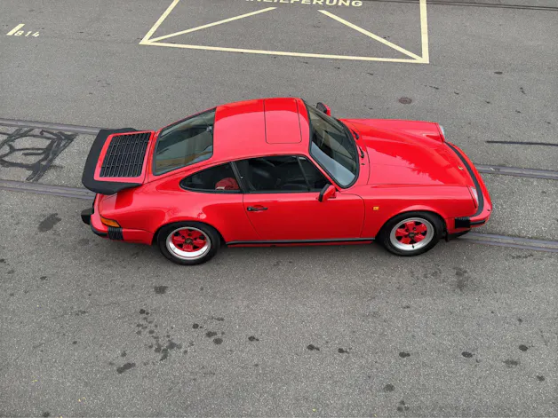 Porsche 911 Carrera