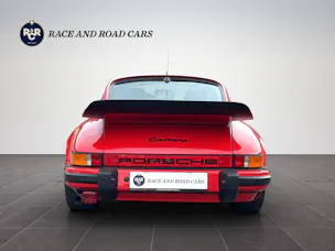 Porsche 911 Carrera