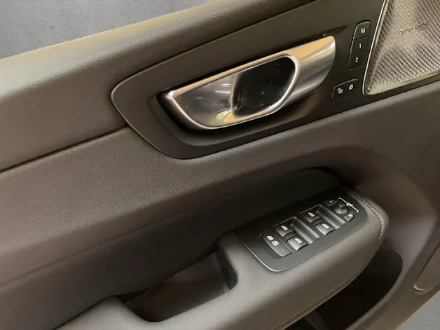 Volvo XC60 2.0 T6 TE Ultra Dark eAWD
