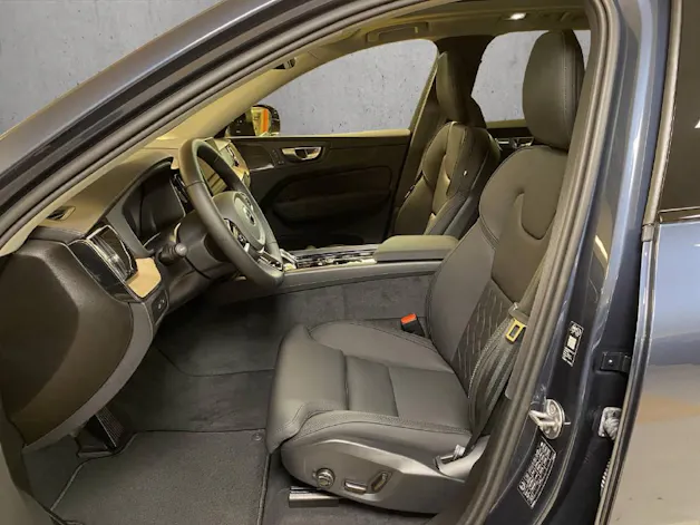 Volvo XC60 2.0 T6 TE Ultra Dark eAWD