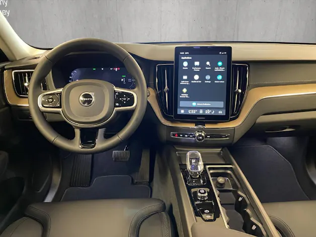Volvo XC60 T8 eAWD PluginHybrid Ultra Dark Geartronic
