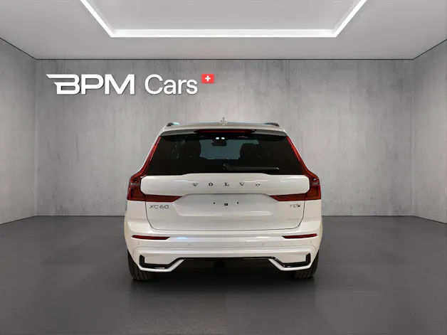 VOLVO XC60 T8 eAWD PluginHybrid Ultra Dark Geartronic