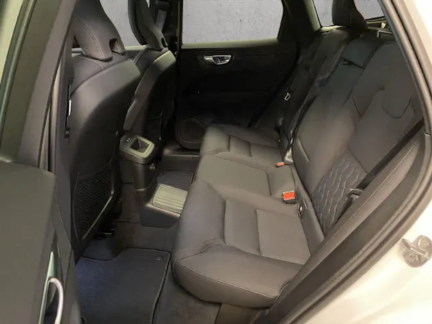 Volvo XC60 T8 eAWD PluginHybrid Ultra Dark Geartronic