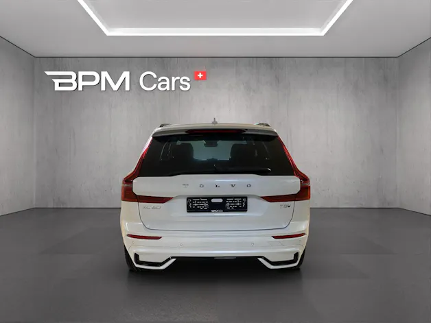 VOLVO XC60 T8 eAWD PluginHybrid Ultra Dark Geartronic