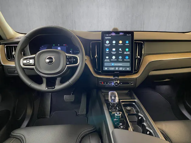 VOLVO XC60 T8 eAWD PluginHybrid Ultra Dark Geartronic