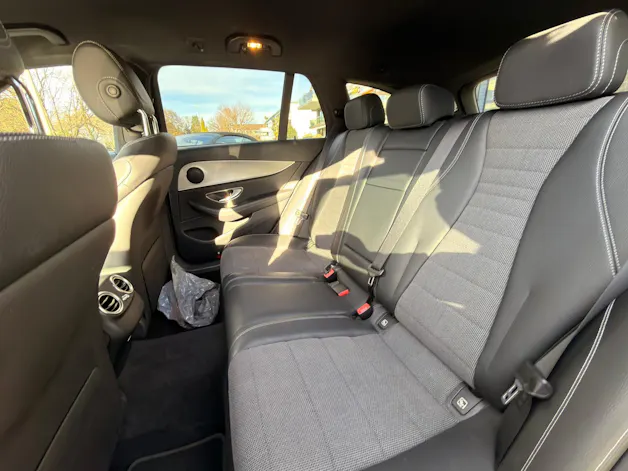 Mercedes-Benz E 200 Avantgarde 4 Matic 9G-Tronic