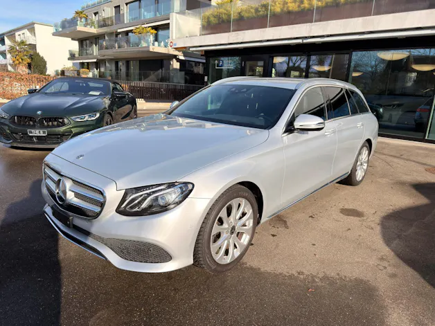 Mercedes-Benz E 200 Avantgarde 4 Matic 9G-Tronic