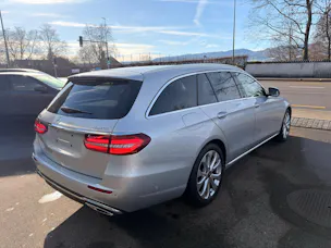 Mercedes-Benz E 200 Avantgarde 4 Matic 9G-Tronic