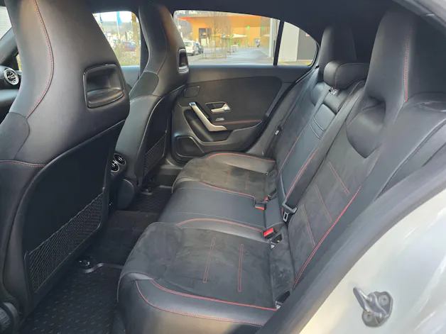Mercedes-Benz A 200 AMG Line 7G-DCT