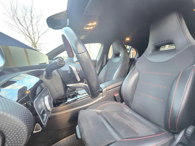 Mercedes-Benz A 200 AMG Line 7G-DCT