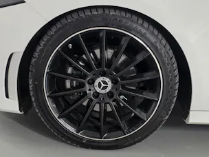 Mercedes-Benz A 200 AMG Line 7G-DCT