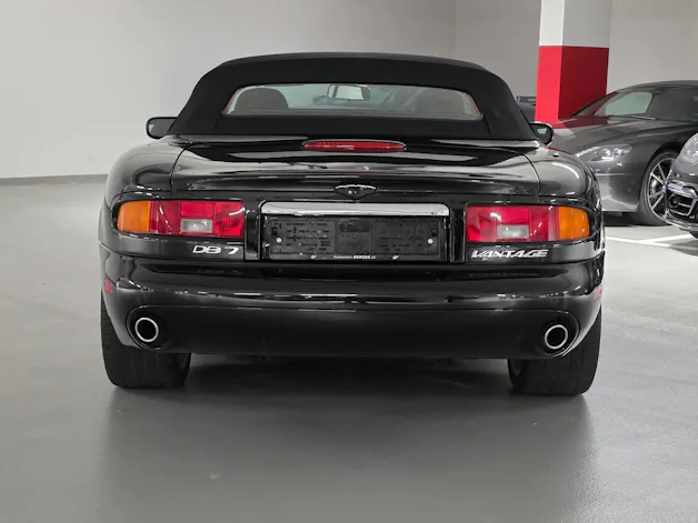 Aston Martin DB7 Volante