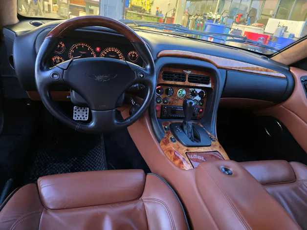 Aston Martin DB7 Volante