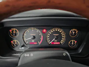 Aston Martin DB7 Volante