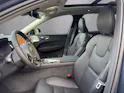 Volvo XC60 B5 Benzin Mild Hybrid AWD Ultra Dark Geartronic