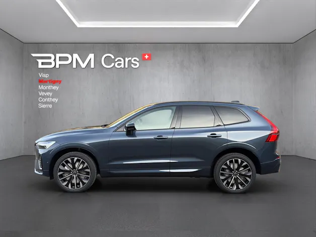 Volvo XC60 B5 Benzin Mild Hybrid AWD Ultra Dark Geartronic