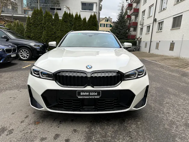 BMW 320d xDrive 48V Touring Steptronic M Sport