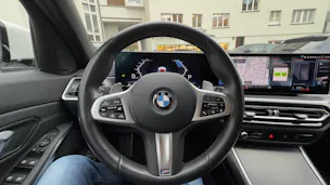 BMW 320d xDrive 48V Touring Steptronic M Sport