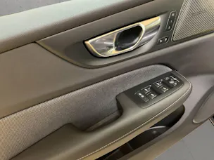 Volvo V60 2.0 T6 TE Ultra Dark eAWD
