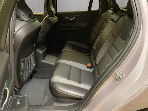 Volvo V60 2.0 T8 TE Ultra Dark eAWD