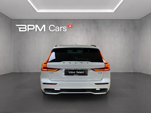 VOLVO V60 2.0 T6 TE Plus Dark eAWD Business