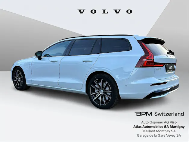 Volvo V60 2.0 T6 TE Plus Dark eAWD Business