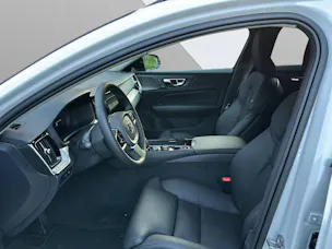 Volvo V60 2.0 T6 TE Plus Dark eAWD Business