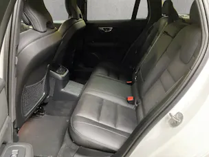 VOLVO V60 2.0 T6 TE Plus Dark eAWD Business