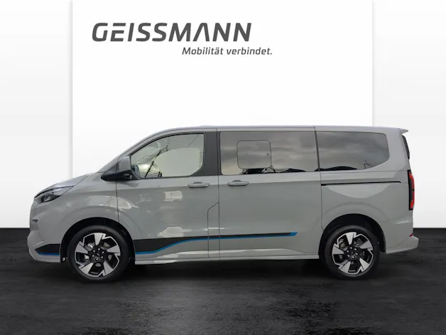 Ford Tourneo C Bus 320 L1 2.0 EcoBlue 170 Sport 4x4
