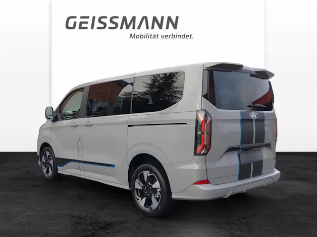 Ford Tourneo C Bus 320 L1 2.0 EcoBlue 170 Sport 4x4
