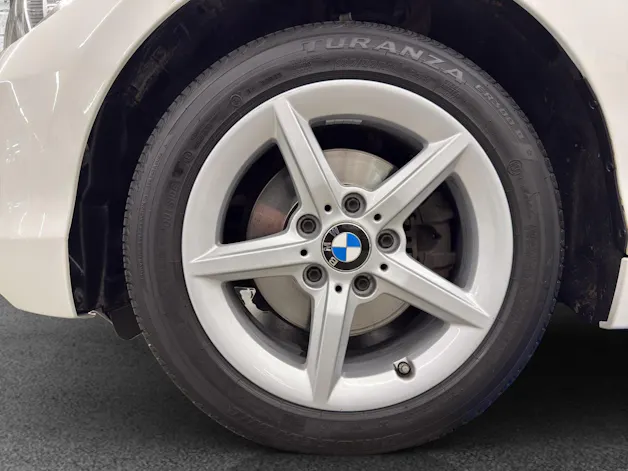 BMW 120i