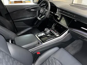 Audi RSQ8 quattro tiptronic