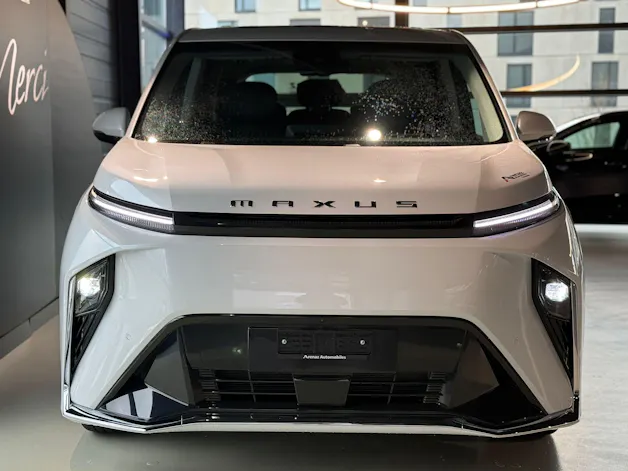 Maxus Mifa 9 Luxury 90kWh 8 Pl.