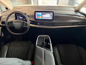 Maxus Mifa 9 Luxury 90kWh 8 Pl.