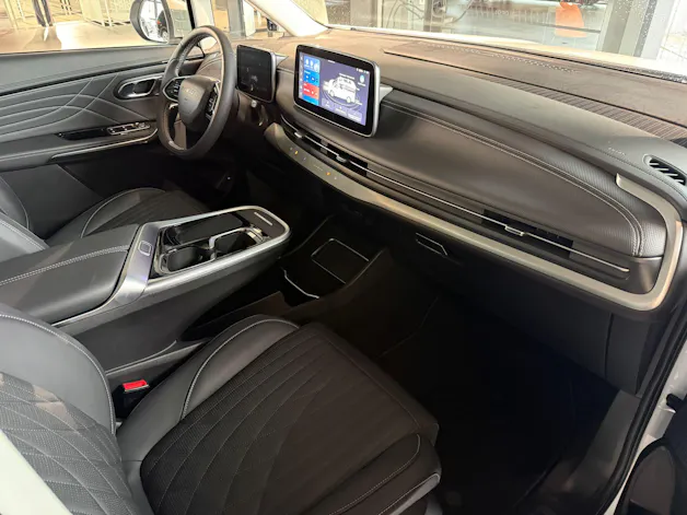 Maxus Mifa 9 Luxury 90kWh 8 Pl.