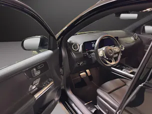 Mercedes-Benz GLA 250 4Matic AMG Line 8G-DCT