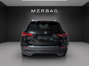 Mercedes-Benz GLA 250 4Matic AMG Line 8G-DCT