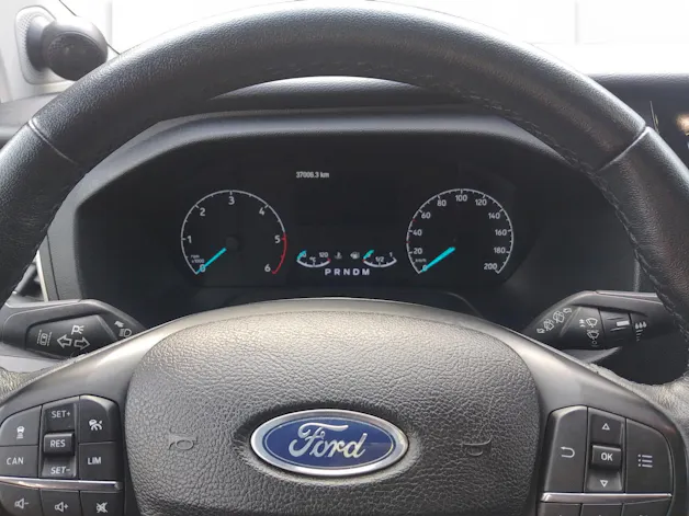 Ford Tourneo Custom Bus 310 L1 2.0 TDCi 170 Sport