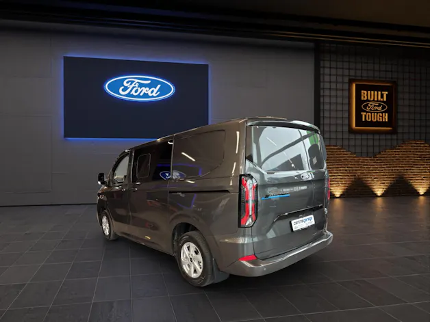 Ford E-Transit Custom Multicab 320 L1 218 PS Limited RWD