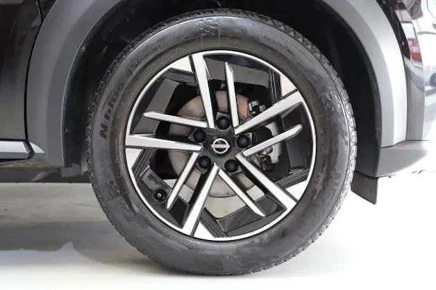 Nissan Juke 1.0 DIG-T N-Sp. DCT