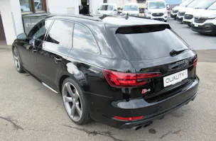 Audi S4 Avant 3.0 TFSI quattro tiptronic