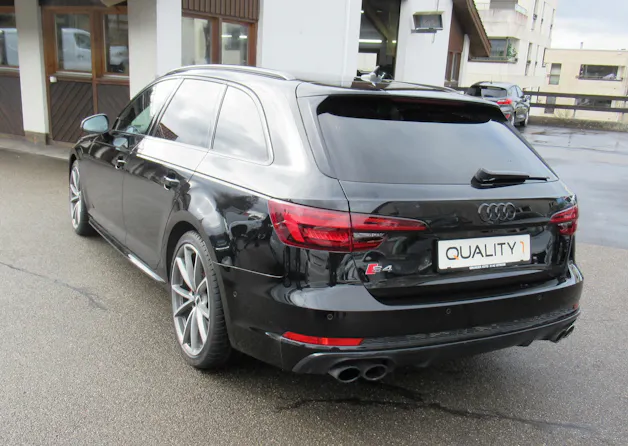 Audi S4 Avant 3.0 TFSI quattro tiptronic