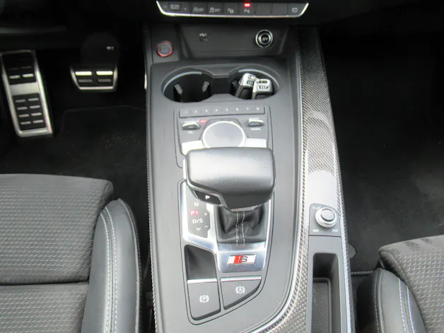 Audi S4 Avant 3.0 TFSI quattro tiptronic