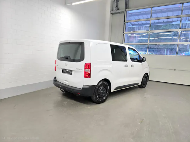 Toyota Proace 1.6D Panel Van L0 Terra