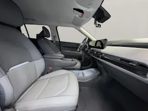 Kia EV3 81 kWh Earth+