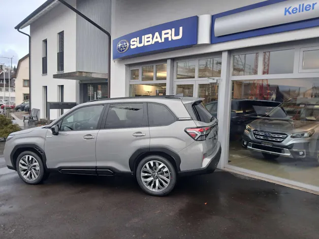 Subaru Forester Station 2.0i e-Boxer Luxury