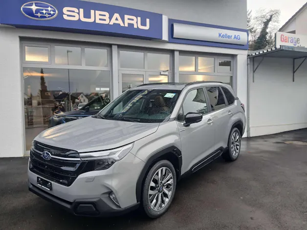 Subaru Forester Station 2.0i e-Boxer Luxury